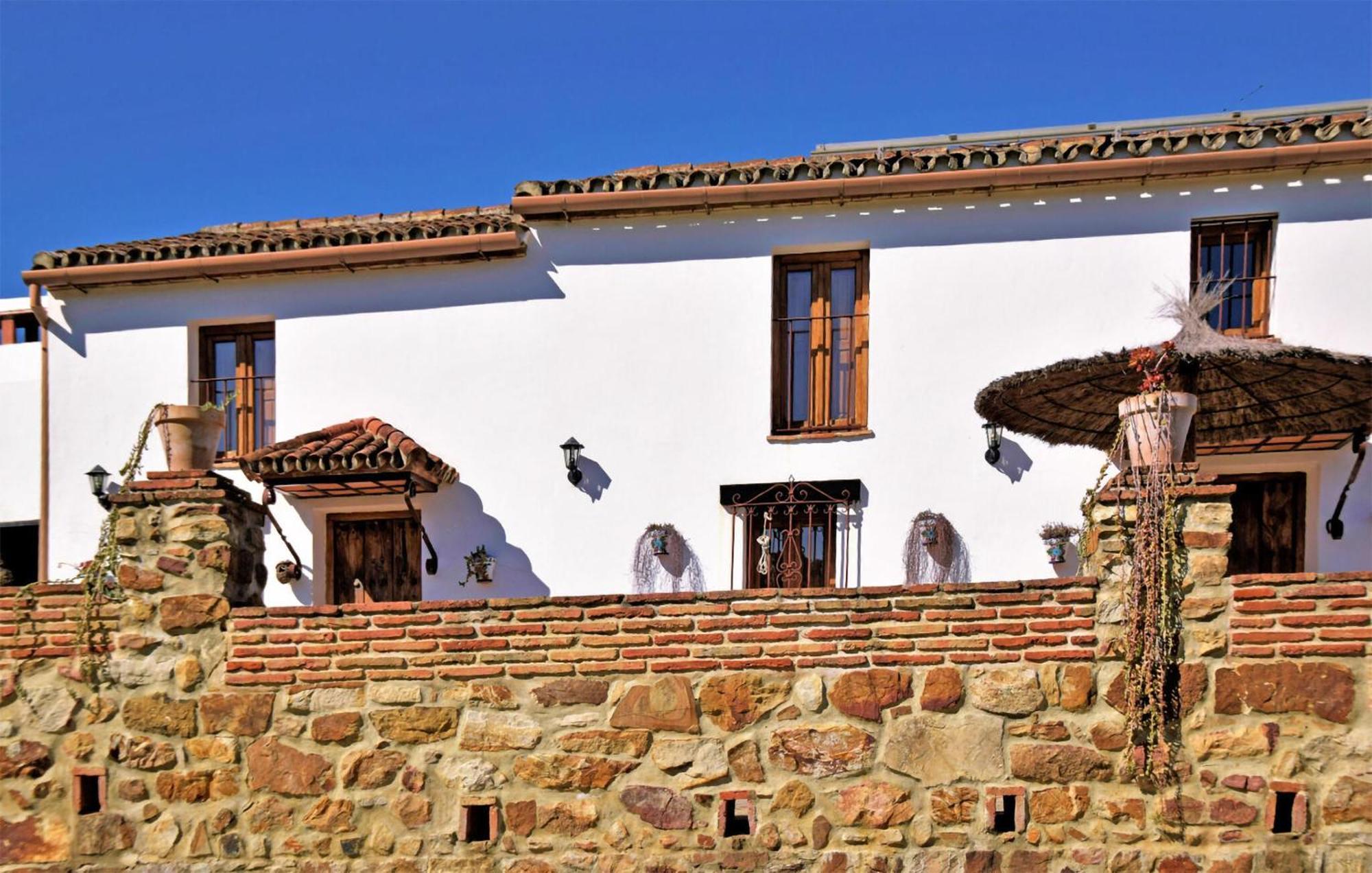 Lovely Home In Cortes De La Frontera With Kitchen Eksteriør billede